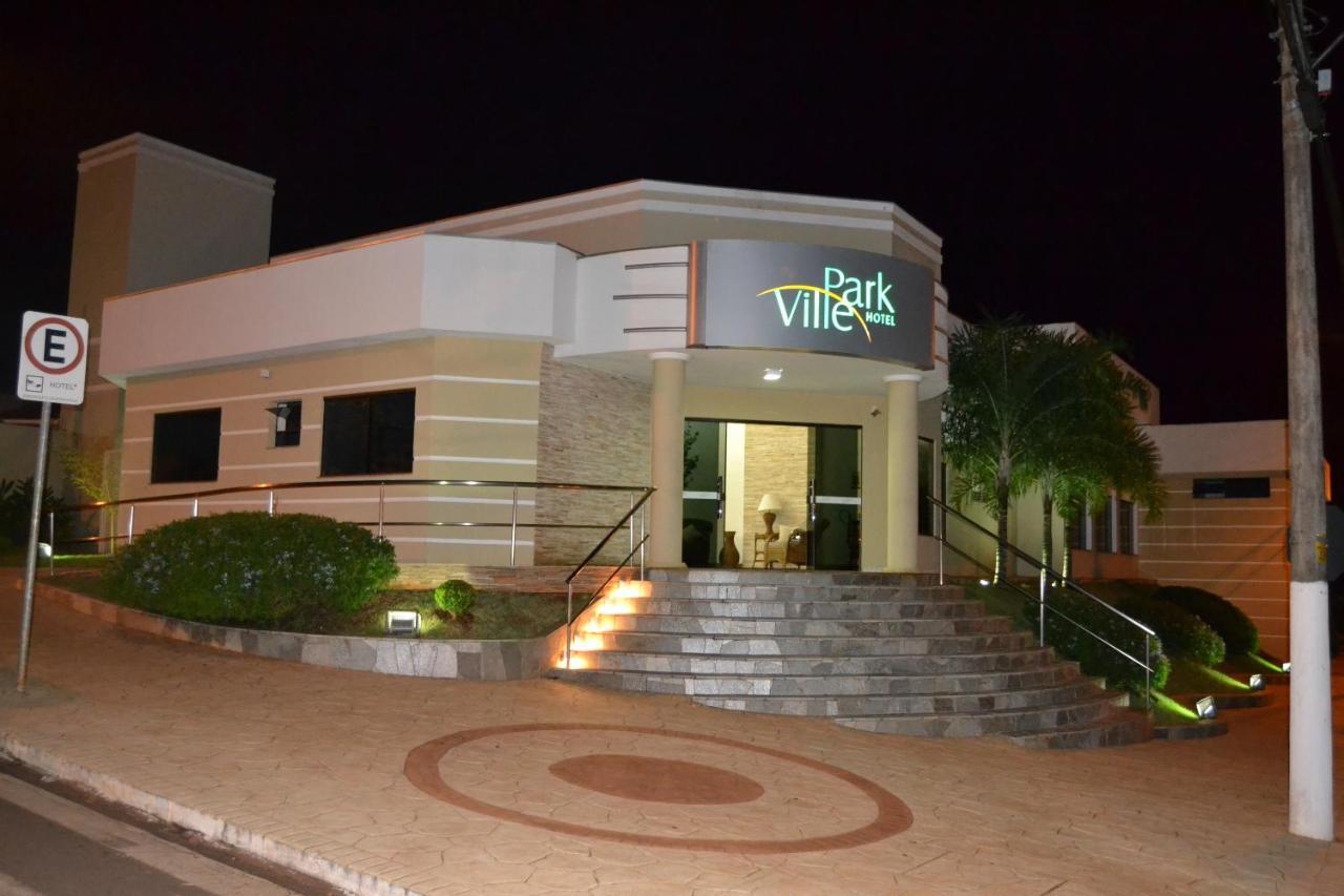 Ville Park Hotel Ourinhos Εξωτερικό φωτογραφία